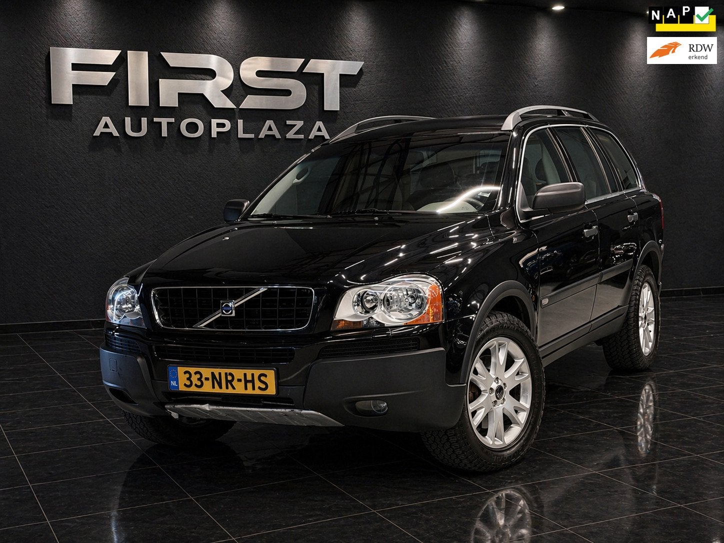 Volvo XC90 2.9 T6 Exclusive 7-PERSOONS NAVI/LEDER/CRUISE/MEM, Auto's, Volvo, Gebruikt, Beige, 138 €/maand, 7 stoelen