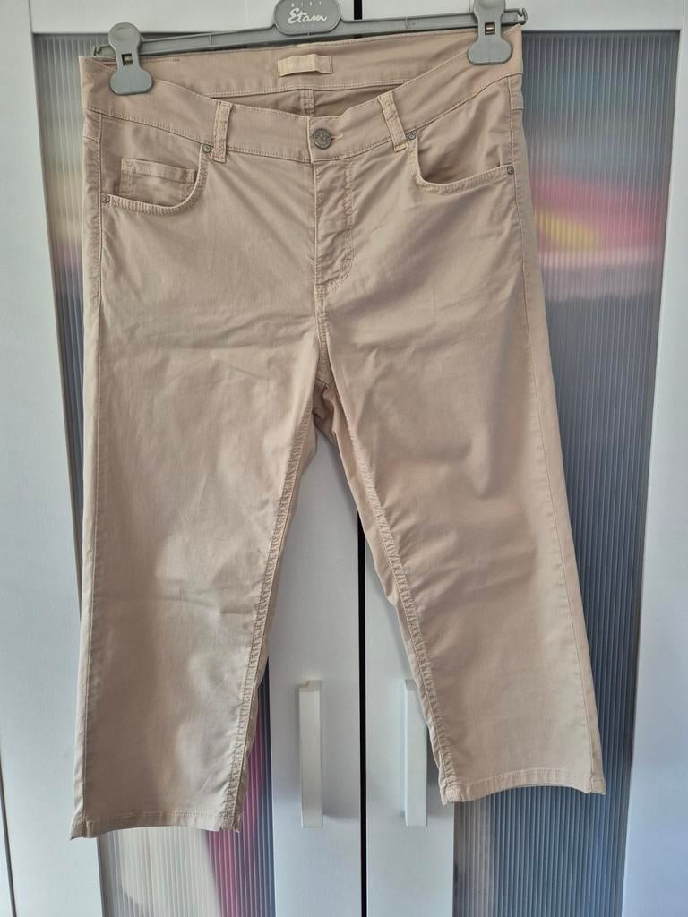 Capri broek van Angels, Maat 38/40 (M), Beige, Ophalen of Verzenden, Zo goed als nieuw