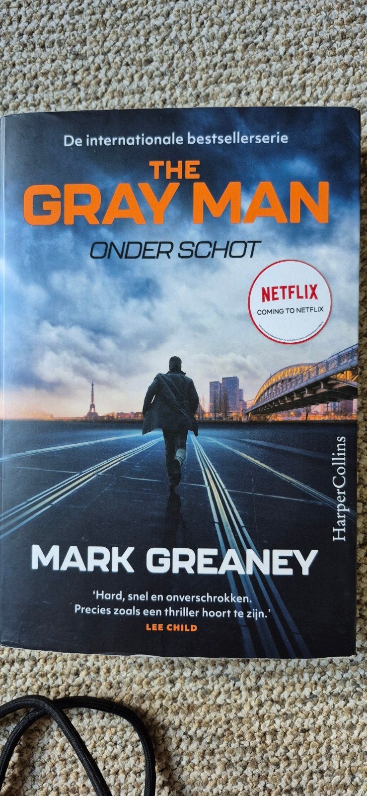 Mark Greany: the Grey man, deel 1, Onder schot, Ophalen of Verzenden, Zo goed als nieuw