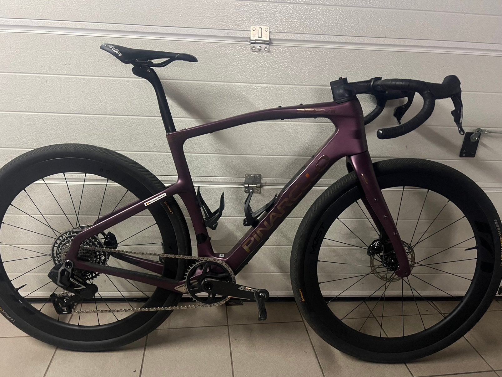 Pinarello Grevil f7 maat 55 gravelfiets, Carbon, Zo goed als nieuw, Meer dan 20 versnellingen, 53 tot 57 cm