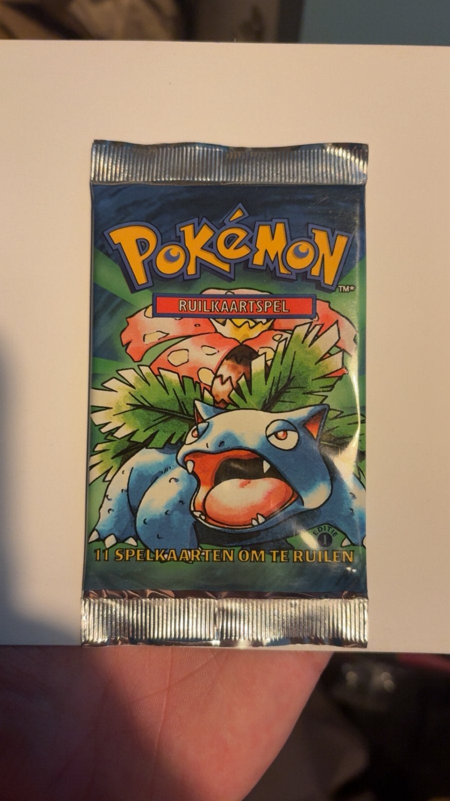 Pokemon base set pack 1st edition, Ophalen of Verzenden, Nieuw, Meerdere kaarten, Foil