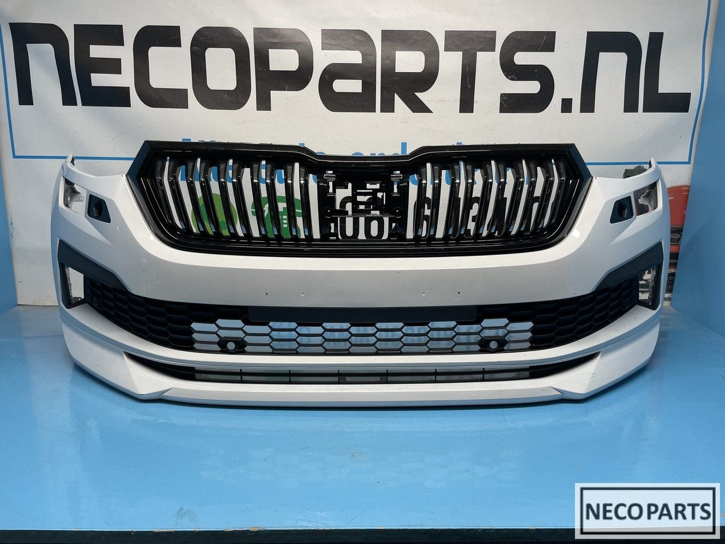 SKODA KODIAQ FACELIFT 565 BUMPER VOORBUMPER GRILL, Gebruikt, -, -, Ophalen of Verzenden