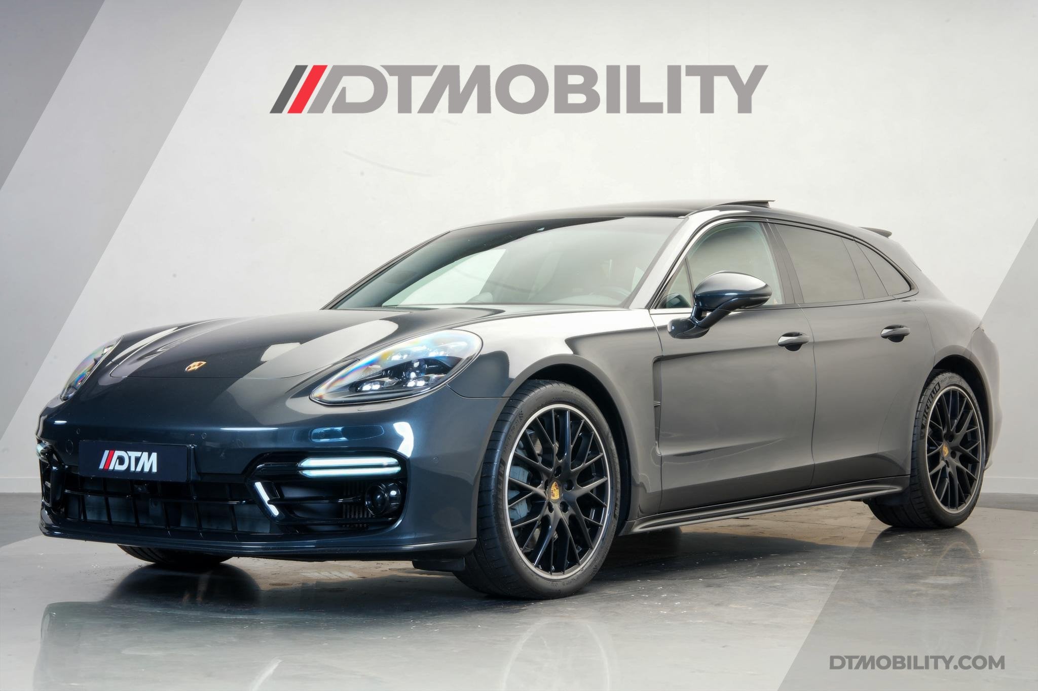 Porsche Panamera Sport Turismo 2.9 4S | Chrono & Design | Ca, Auto's, Automaat, Gebruikt, 441 pk, Zilver of Grijs