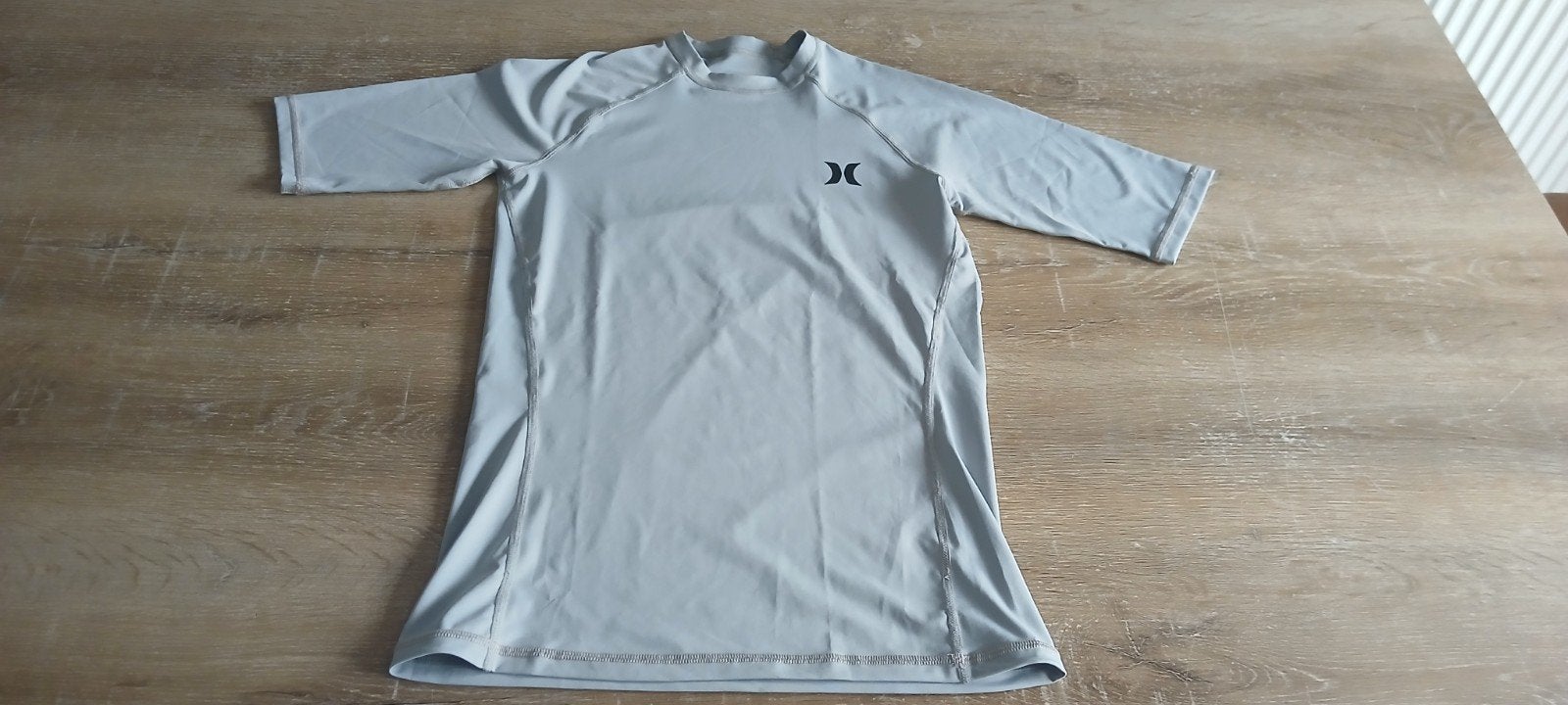 Maat M UPF 50+ Hurley Pro watersport shirt sup surfshirt, Watersport en Boten, Ophalen of Verzenden, Zo goed als nieuw, Overige typen