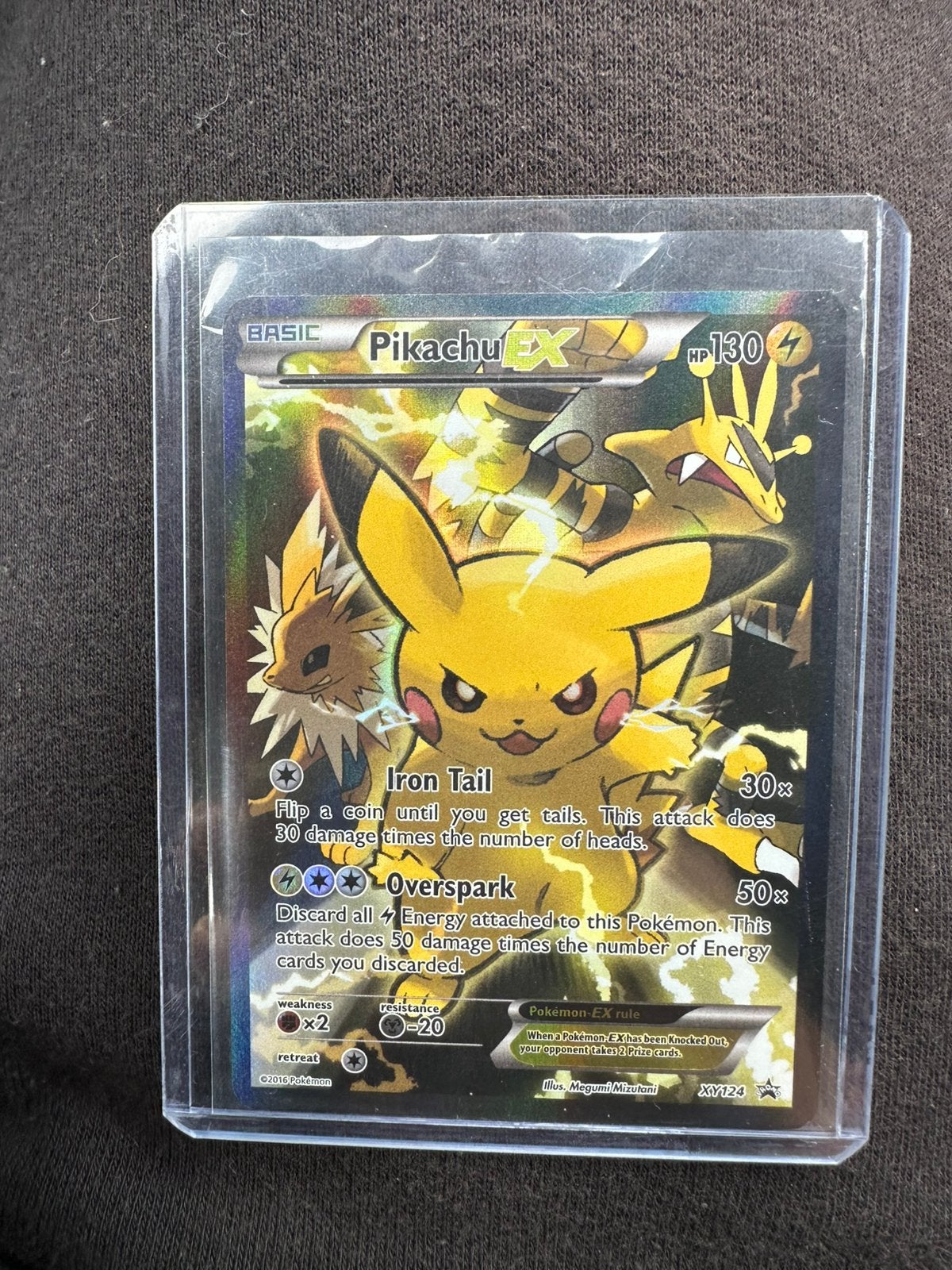 Pikachu xy124 promo (geen jumbo), Hobby en Vrije tijd, Verzamelkaartspellen | Pokémon, Ophalen of Verzenden, Zo goed als nieuw