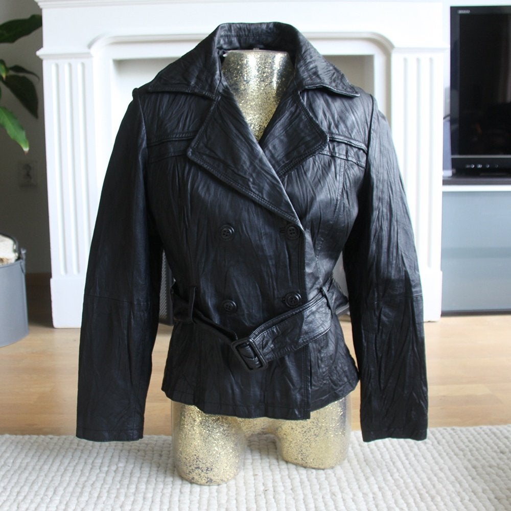 Zeer Mooie Leren Dames Jas (Maat 44) € 70,-, Kleding | Dames, Zwart, Maat 42/44 (L), Ophalen of Verzenden, Onbekend