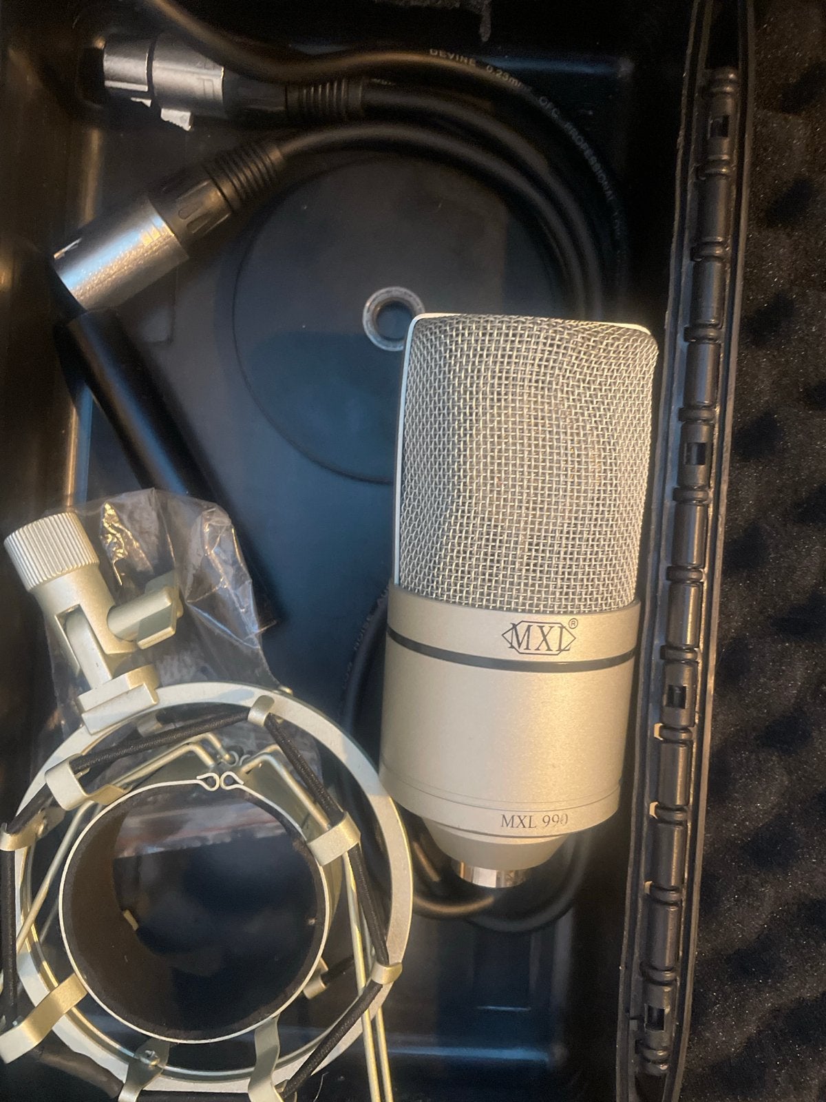 MXL 990 Condensator Microfoon met Popfilter - Deukjes in Mes, Muziek en Instrumenten, Microfoons, Ophalen of Verzenden, Gebruikt