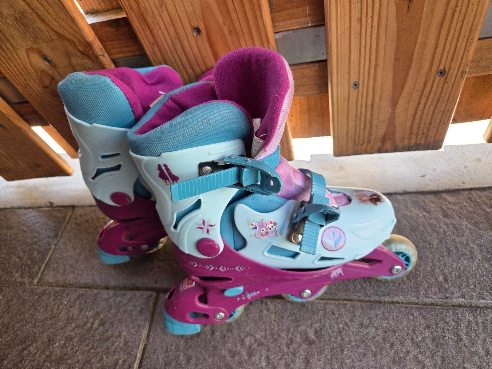 Frozen 2 verstelbare inline skates - maat 29-32, Ophalen, Verstelbaar, Gebruikt, Kinderen
