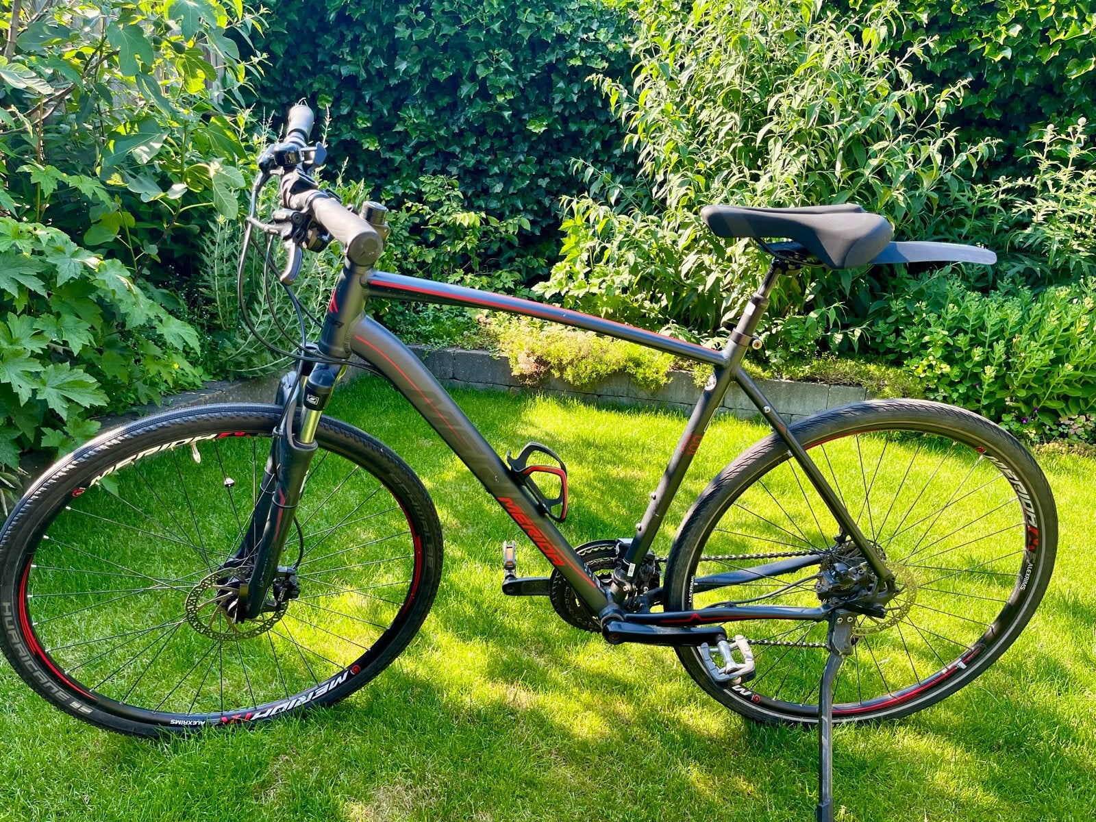 Merida crossway 100 herenfiets, 28 inch, Gebruikt, Meer dan 20 versnellingen, Schijfrem