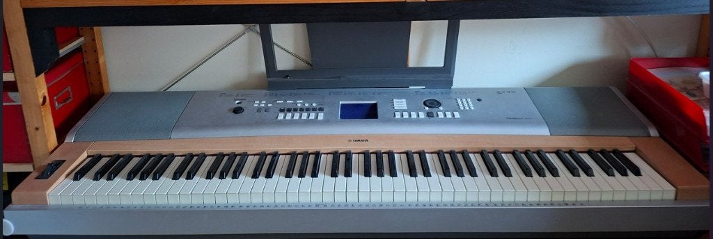 Yamaha DGX-630, Muziek en Instrumenten, Keyboards, Ophalen, Gebruikt, 88 toetsen, Yamaha