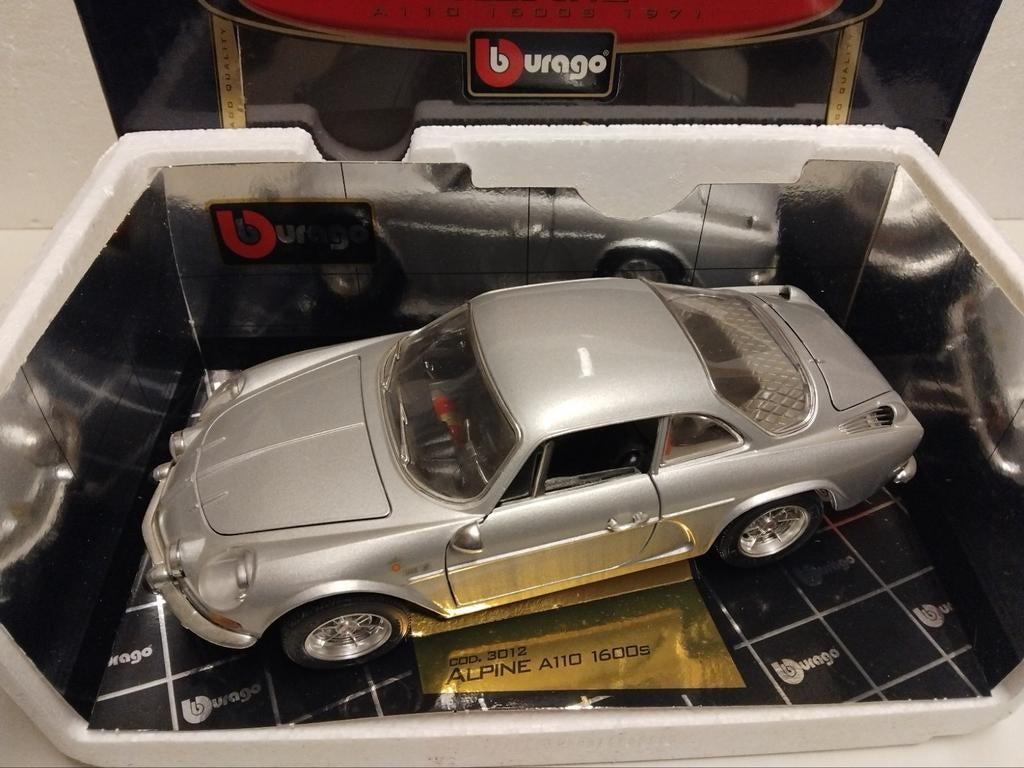 Renault Alpine 1600S A110 silver grey Bburago metal 1:18 KRD, Ophalen of Verzenden, Zo goed als nieuw, Auto, Overige merken