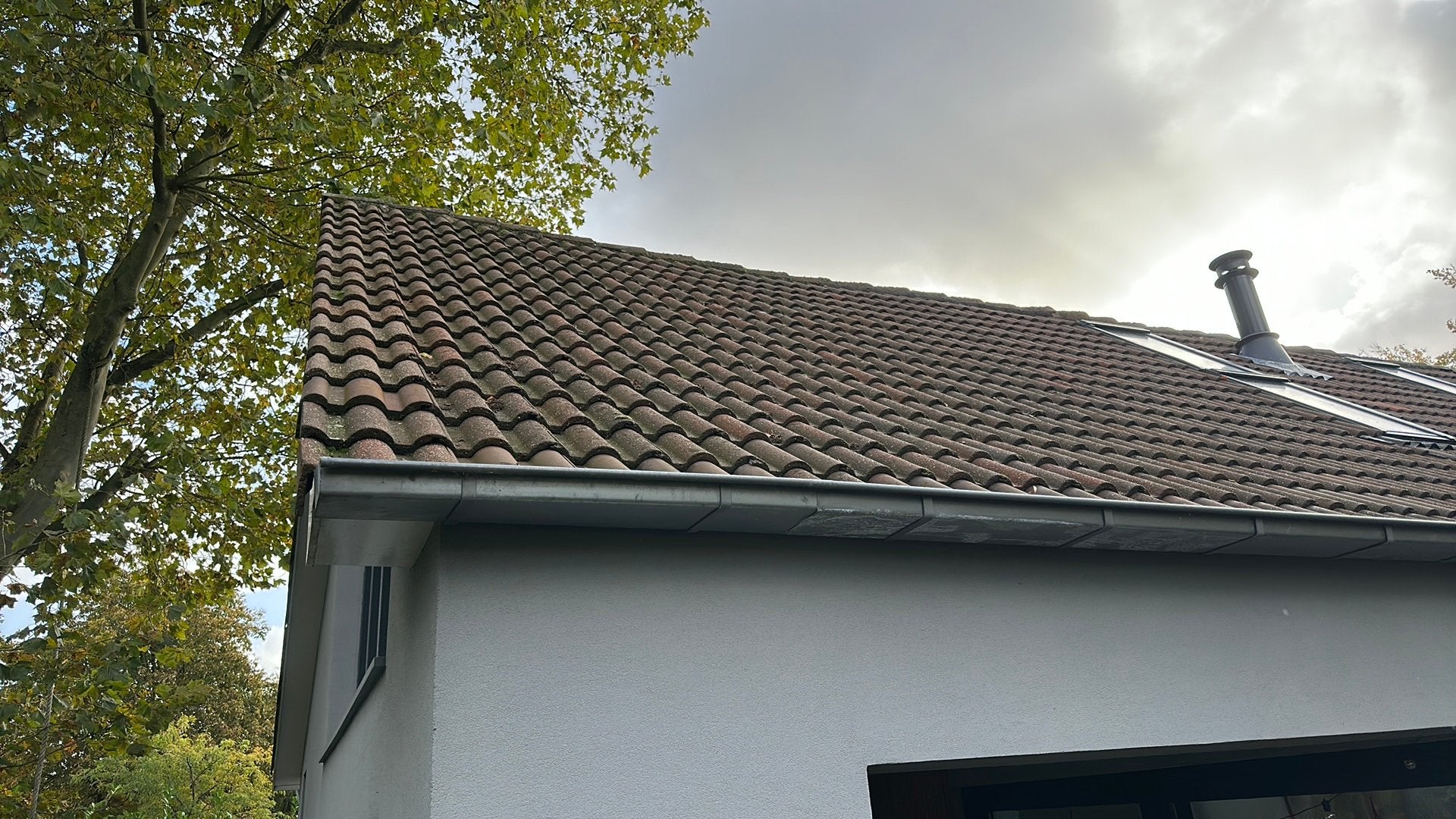 Partij Neroma gebruikte sneldekpan rood, Ophalen, Gebruikt, Steen of Klei, 15 m² of meer