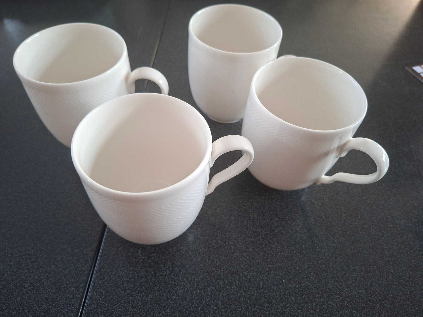 Mokken Villeroy & Boch 1748 Luxembourg, Gebruikt, Ophalen of Verzenden, Overige stijlen, Kop(pen) en/of Schotel(s)