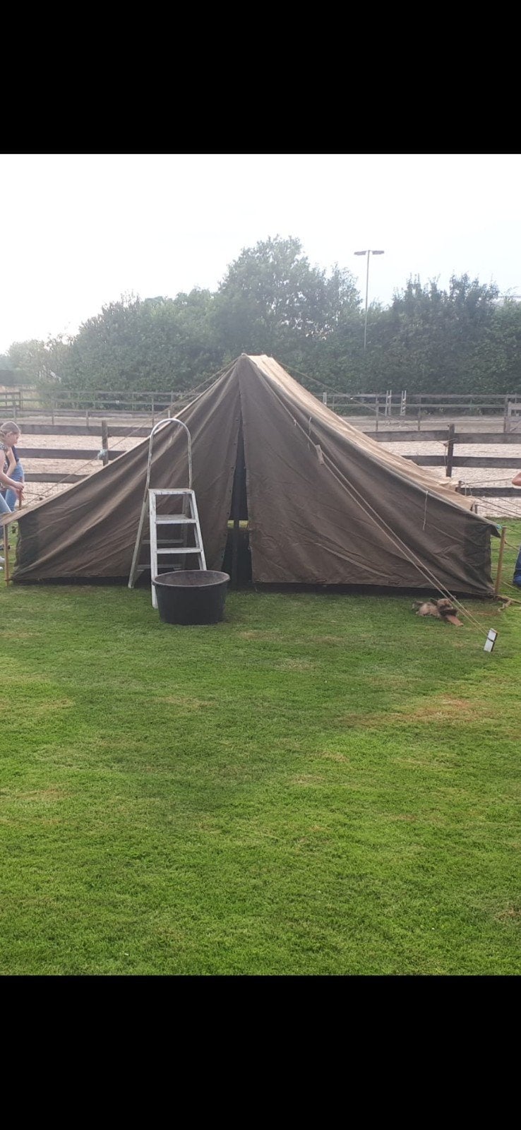 Grote legertent / groepstent - Ideaal voor evenementen, Ophalen of Verzenden