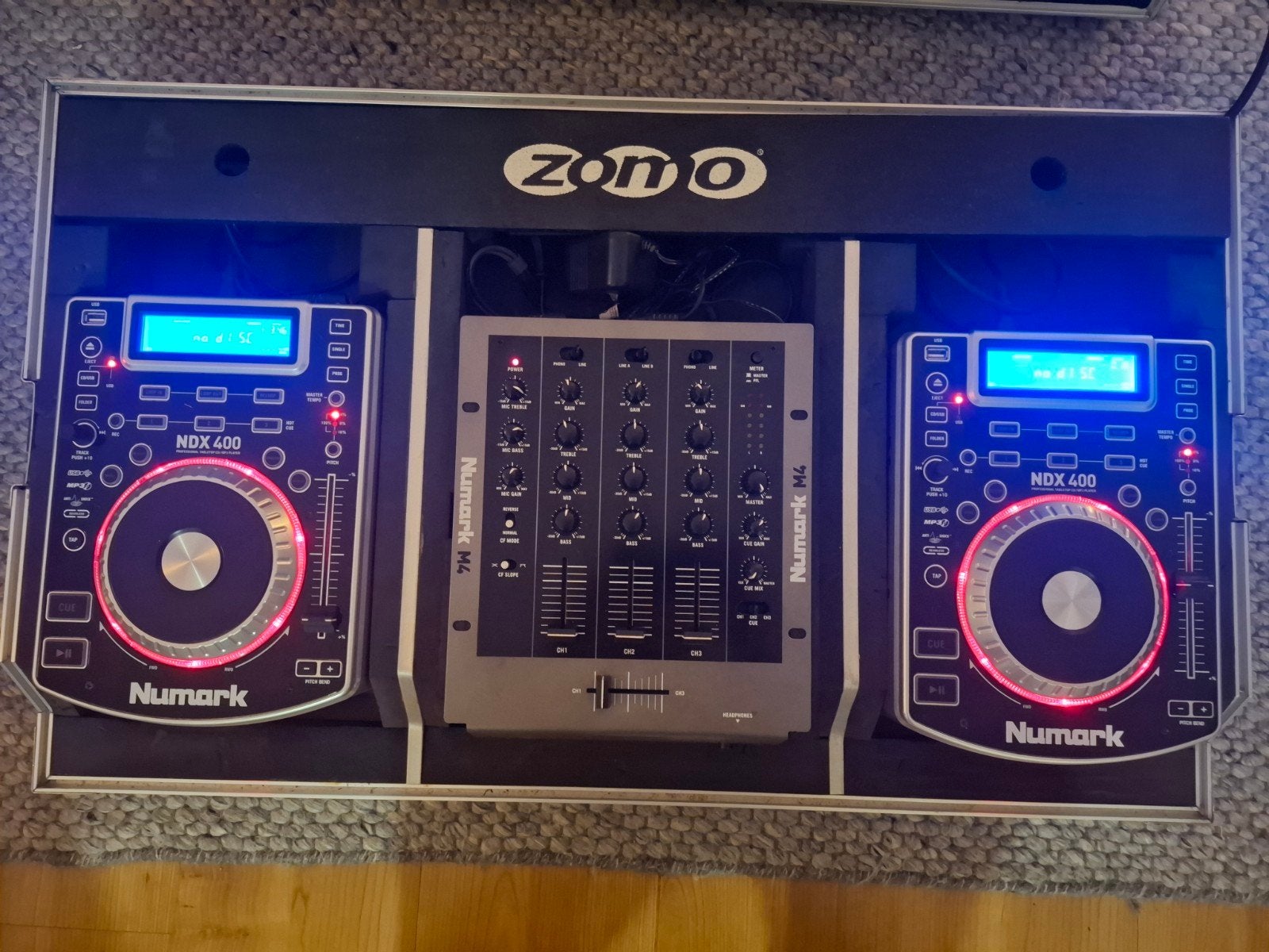 Numark NDX 400 DJ-set met M4 mixer en Zomo flightcase, Ophalen, Gebruikt, Dj-set, Numark