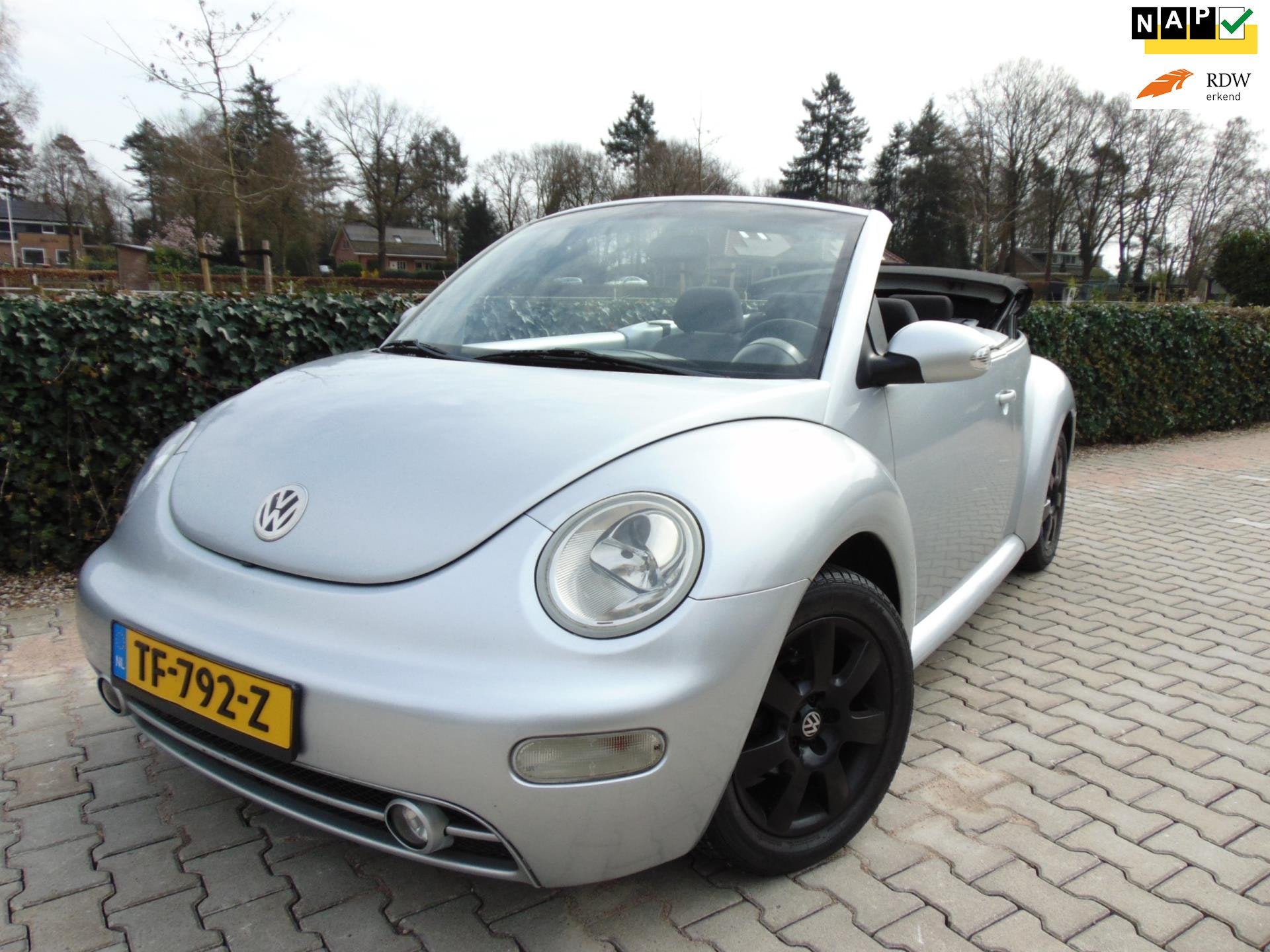 Volkswagen New Beetle Cabriolet 1.4 Highline 179.312km , Air, Voorwielaandrijving, Stof, Gebruikt, 4 cilinders