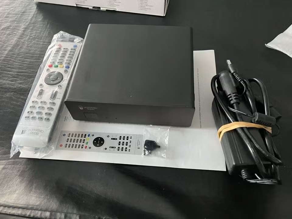 Popcorn Hour A-400 media speler (ZGAN), Ophalen of Verzenden, Zo goed als nieuw, HDMI, Zonder harde schijf