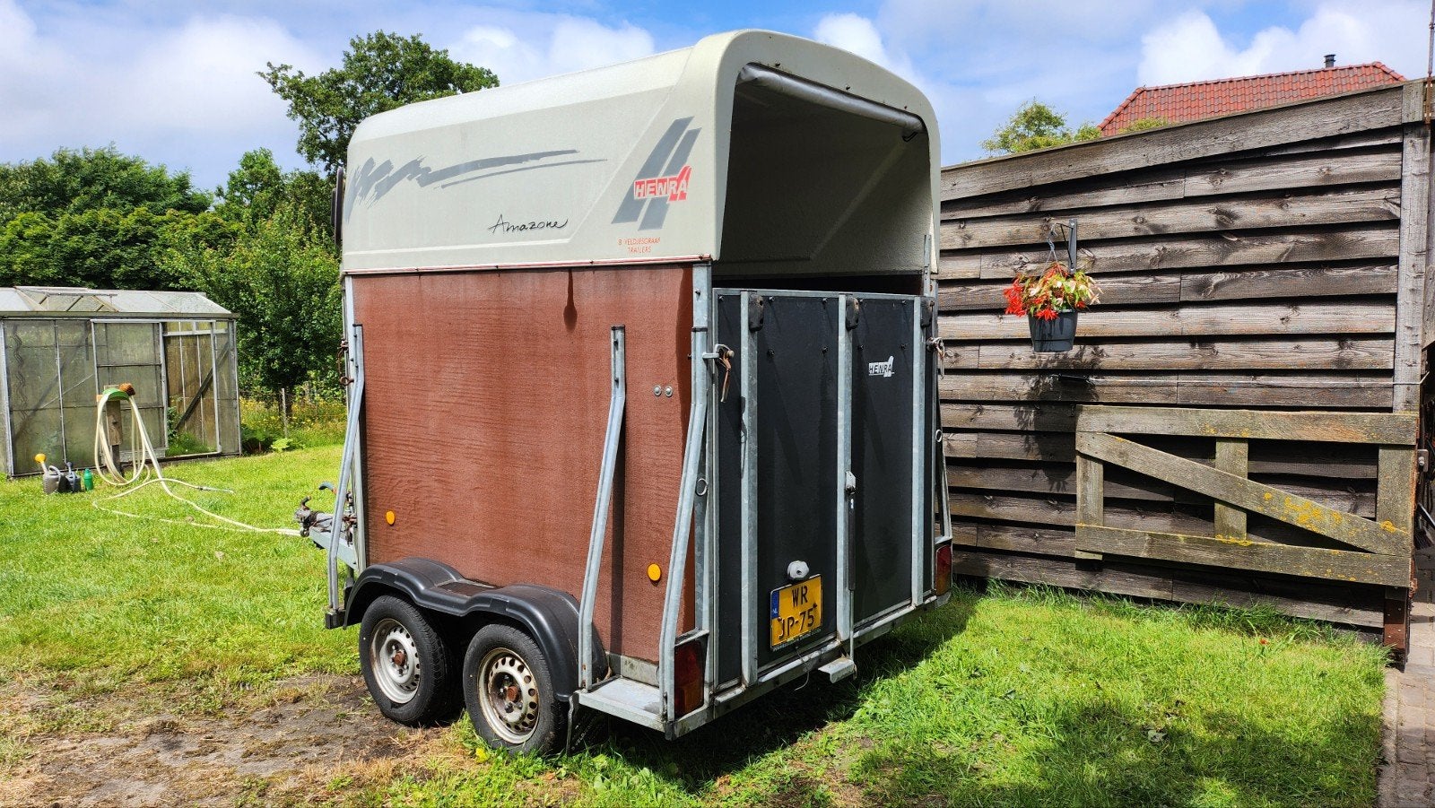 2 paards trailer, Henra Amazone., Dieren en Toebehoren, Ophalen, Gebruikt, Overige materialen, 2-paards trailer