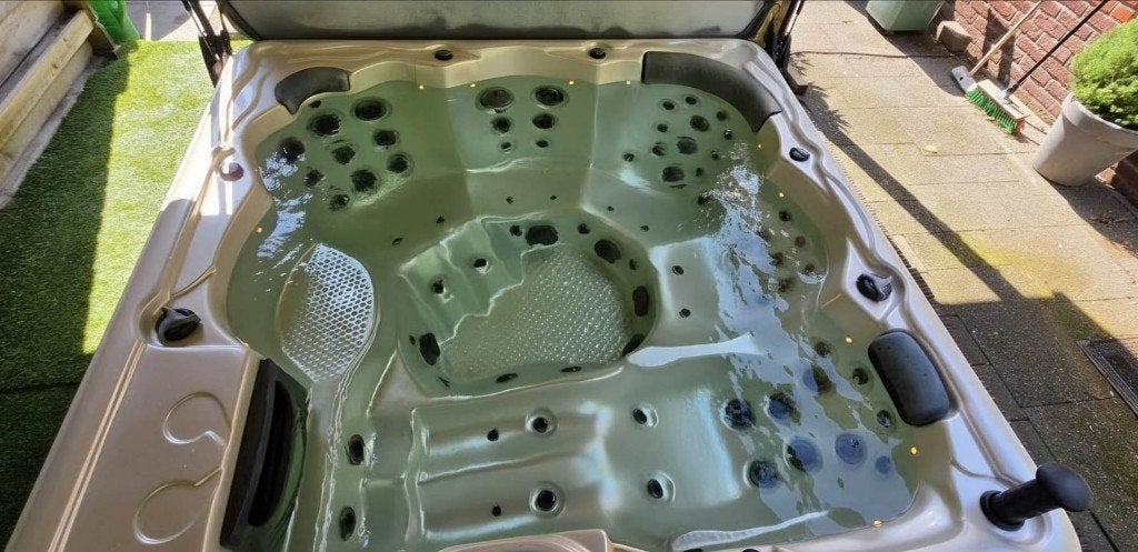 Jacuzzi 5 persoons Spa incl. Inverter Warmtepomp | Werkend, Ophalen, Gebruikt, Vast