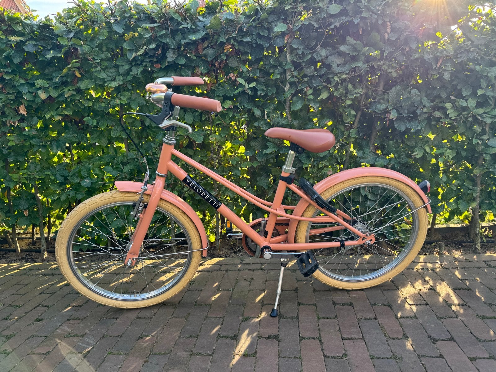 Veloretti Kinderfiets Roze - 20 inch, Ophalen, Zo goed als nieuw, Velgrem, 16 tot 20 inch