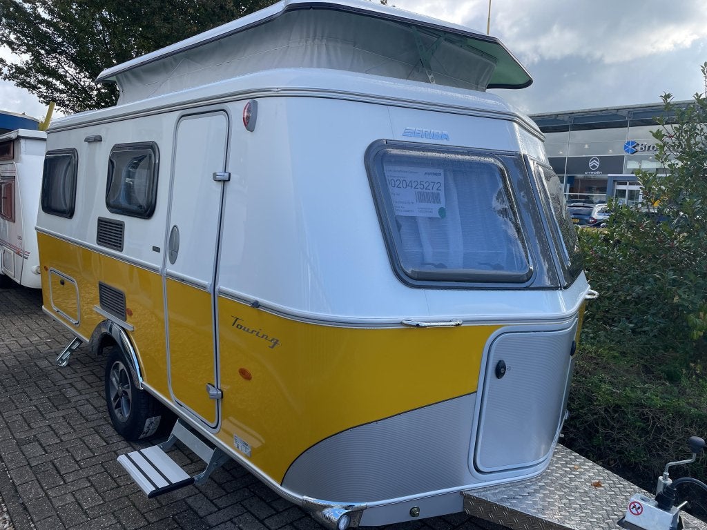 ERIBA Touring 542 GOLDEN NUGGET URBAN SUPERSTUNT, Bedrijf, Tot en met 3, 4 tot 5 meter, Eriba