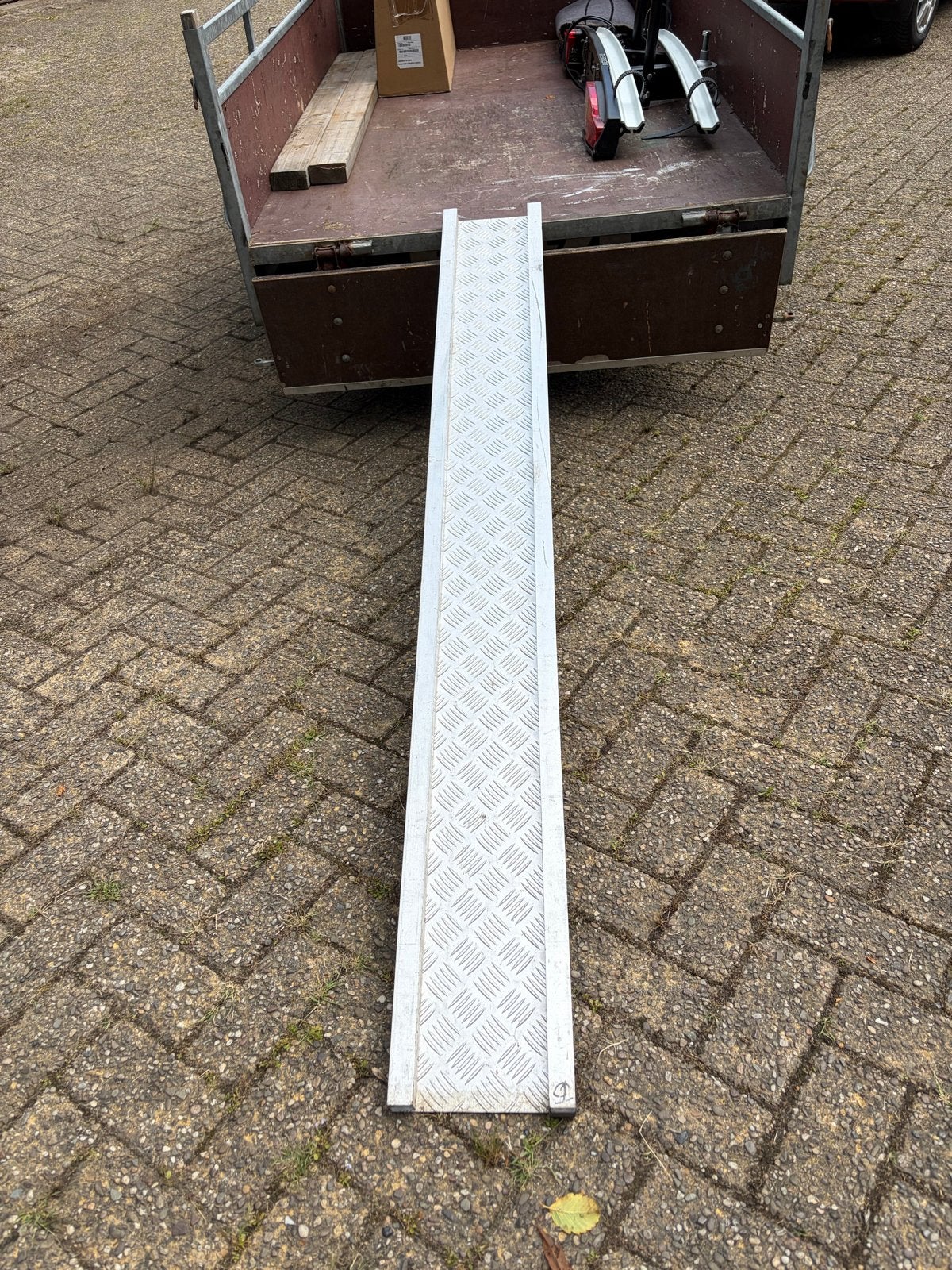 Aluminium oprijplaat, 180x21 cm., Ophalen, Gebruikt