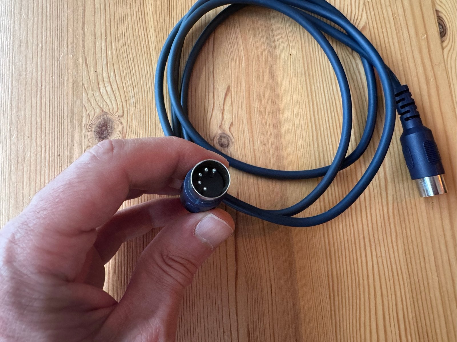 MIDI kabel, Muziek en Instrumenten, Ophalen of Verzenden, Gebruikt, Instrument