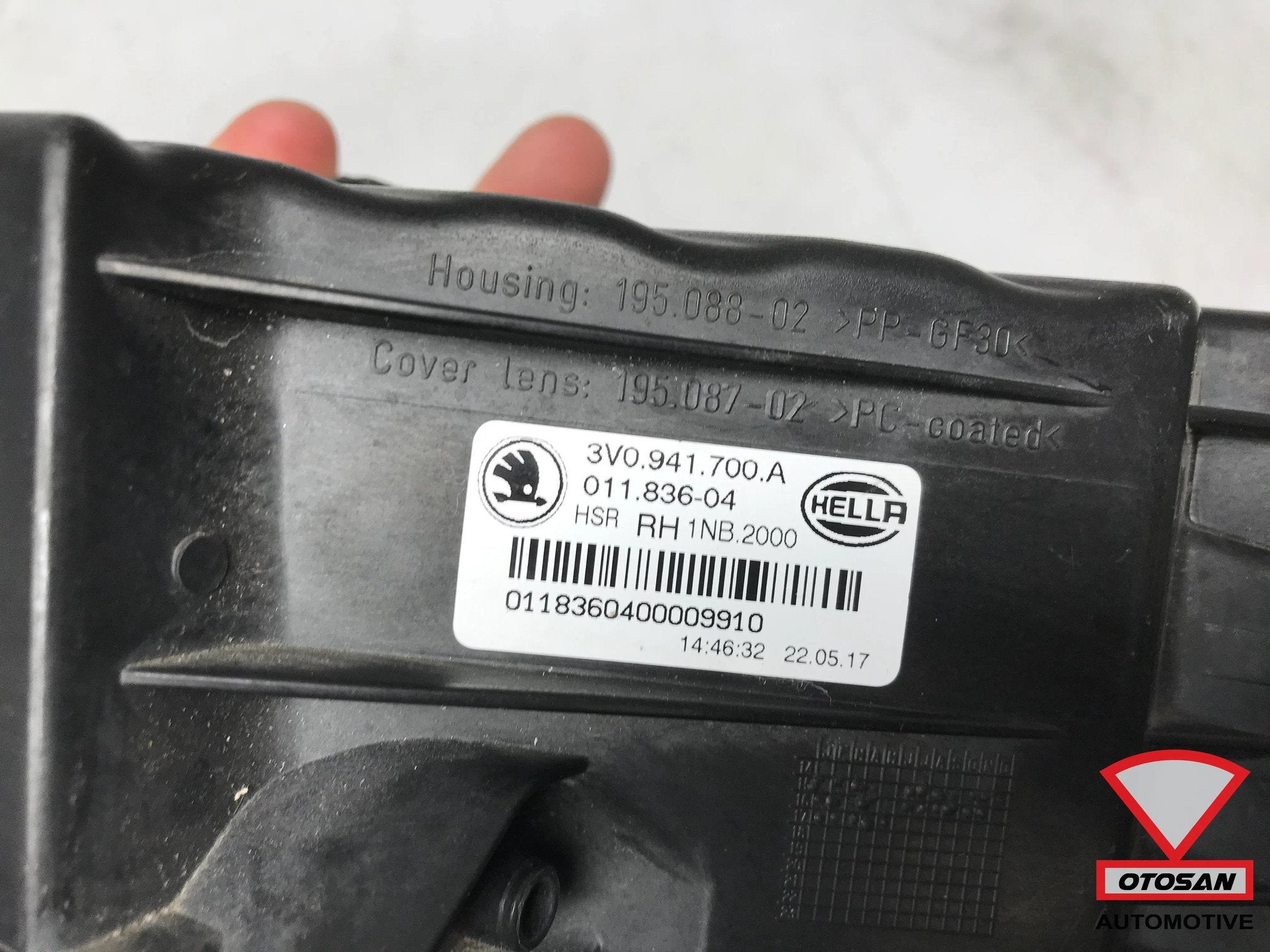 Skoda Superb 2015-2018 Mistlamp Rechts Voor 3V0941700A, Skoda, Skoda Auto a.s., Gebruikt, Infoline@skoda-auto.cz