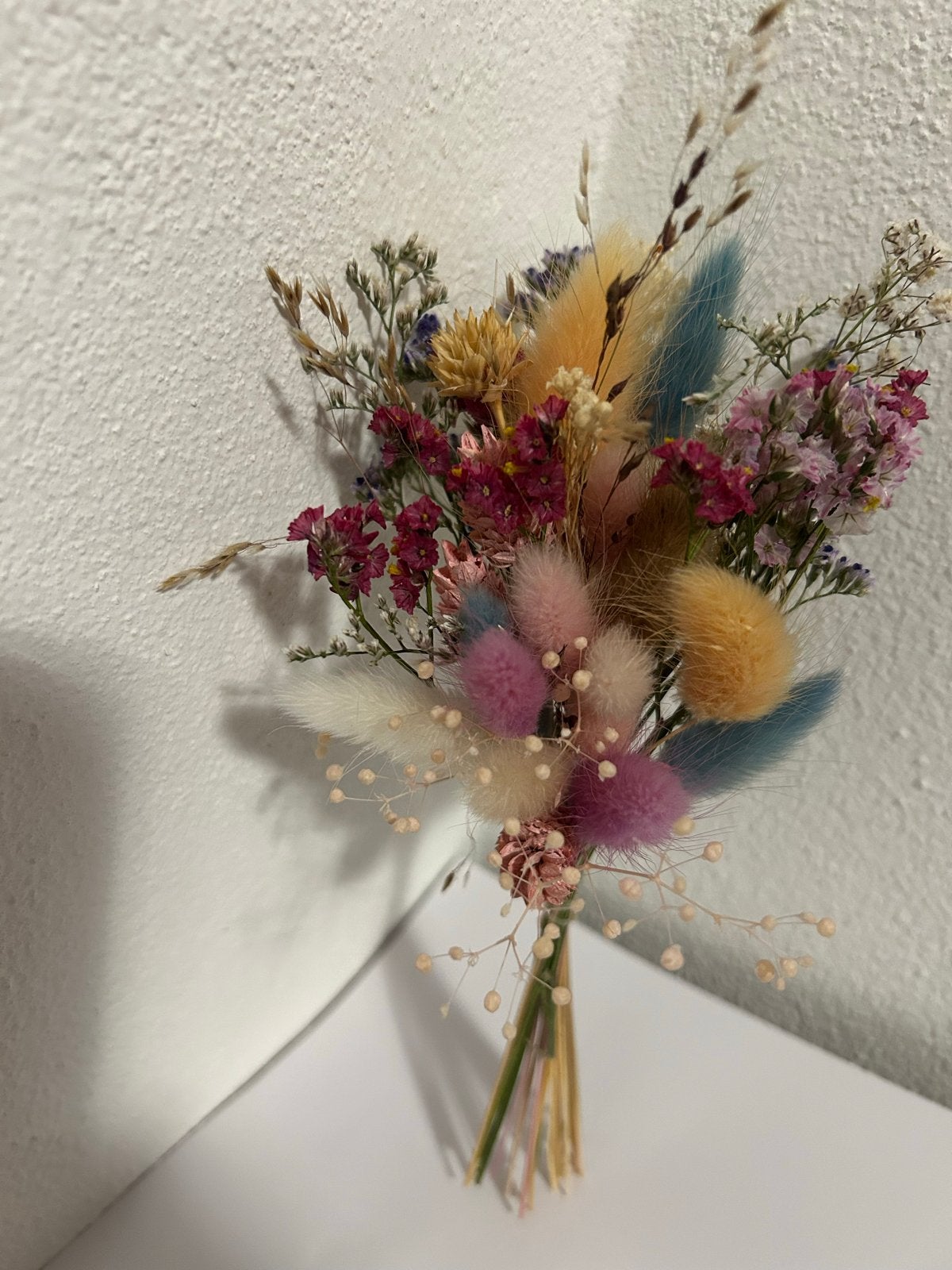 Prachtig droogbloemen corsage - Perfect voor elke gelegenhei, Meerkleurig, Overige stijlen, Nieuw, Ophalen of Verzenden