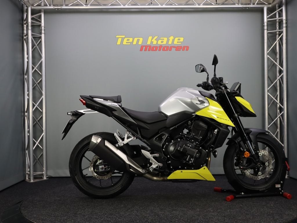 Honda CB 750 Hornet E-Clutch, 750 cc, Bedrijf, Meer dan 35 kW, ABS
