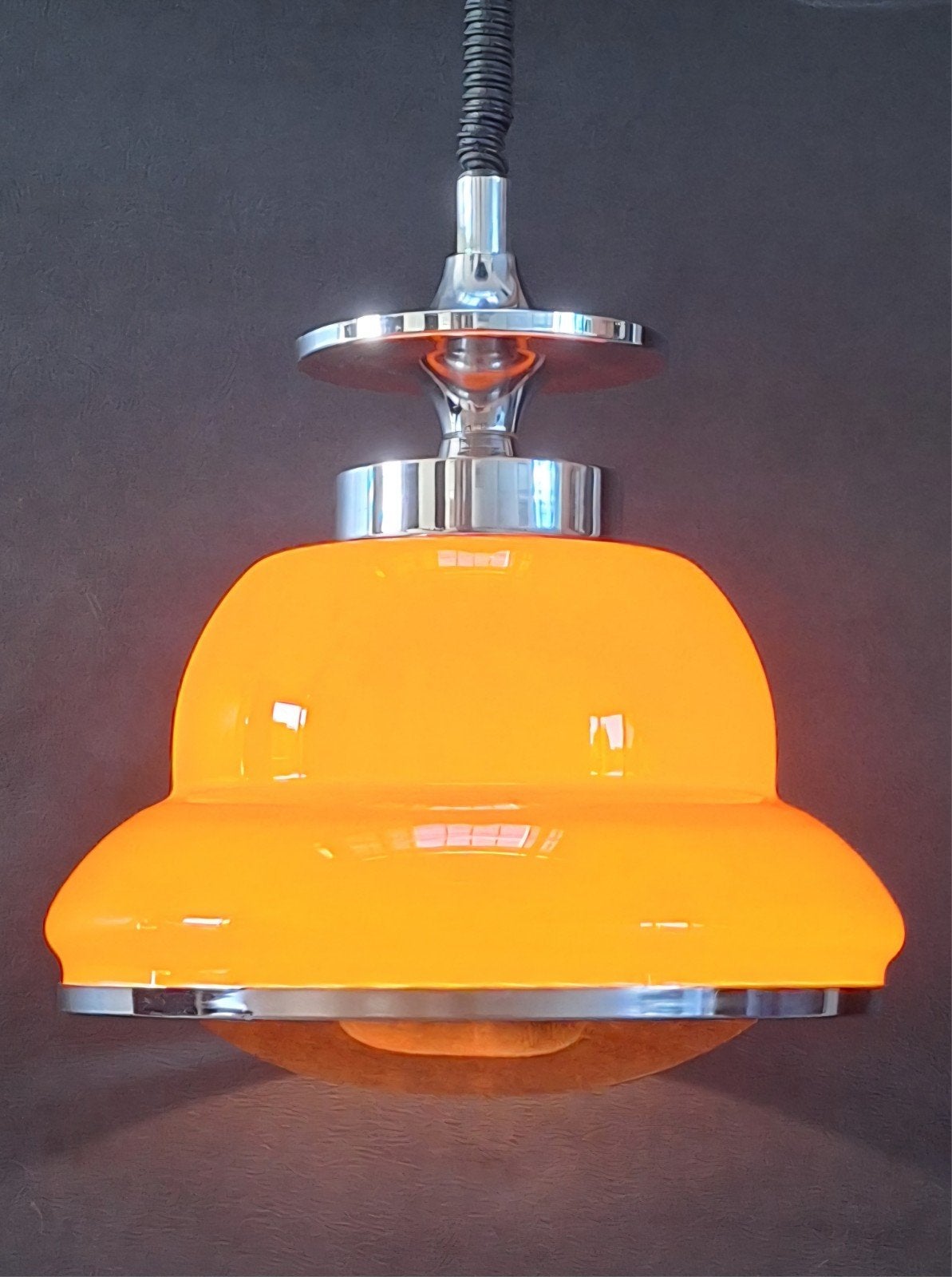 vintage space age oranje glazen pendant met chroom d= 35cm, Glas, Gebruikt, Vintage design, E27 (groot)