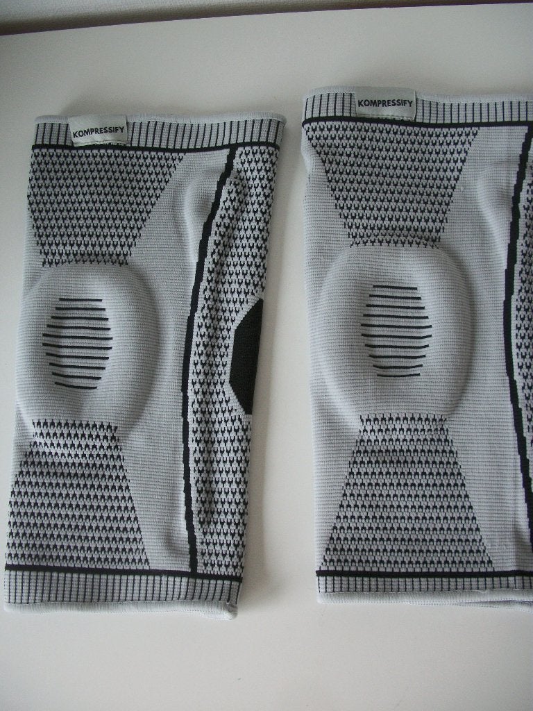 2x Kniebrace met Baleinen - Kompressify M - zgan - per stuk, Diversen, Ophalen of Verzenden, Zo goed als nieuw