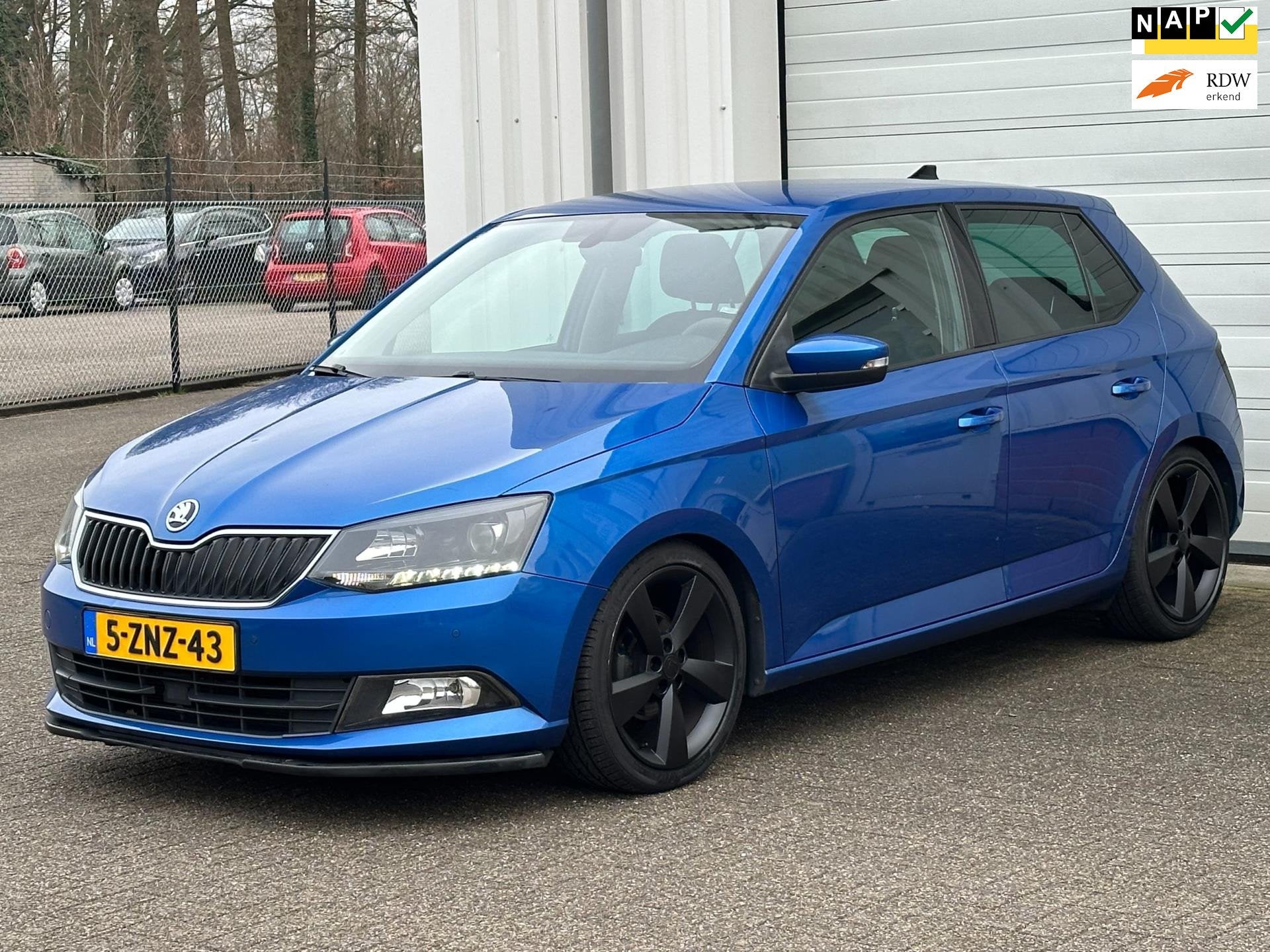 Skoda Fabia 1.2 TSI Sport, Climate, Cruise, Keyless, Pops en, Auto's, Stof, 4 cilinders, Blauw, Origineel Nederlands