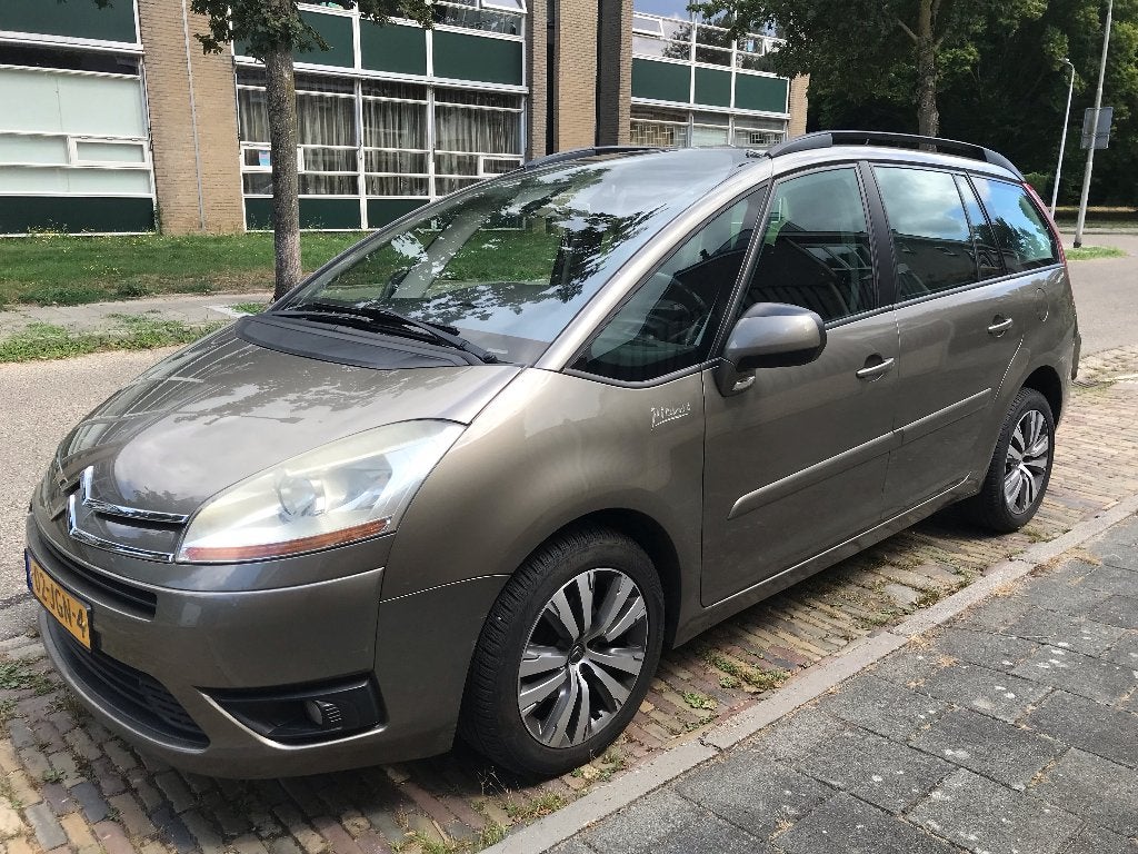 Citroën C4 (Grand) Picasso 1.6 VTI 2009 Bruin, Voorwielaandrijving, 4 cilinders, Bruin, 7 stoelen