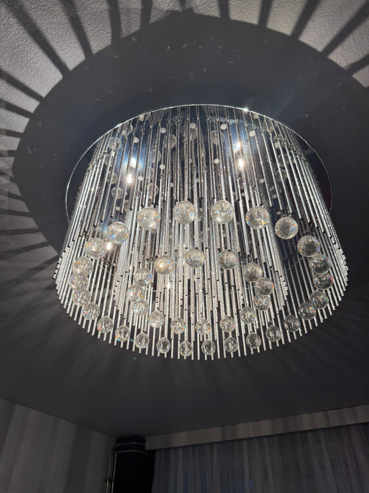 2x Luxe Kroonluchter met Kristallen Bollen, Huis en Inrichting, Lampen | Kroonluchters, Zo goed als nieuw, Glas, Ophalen
