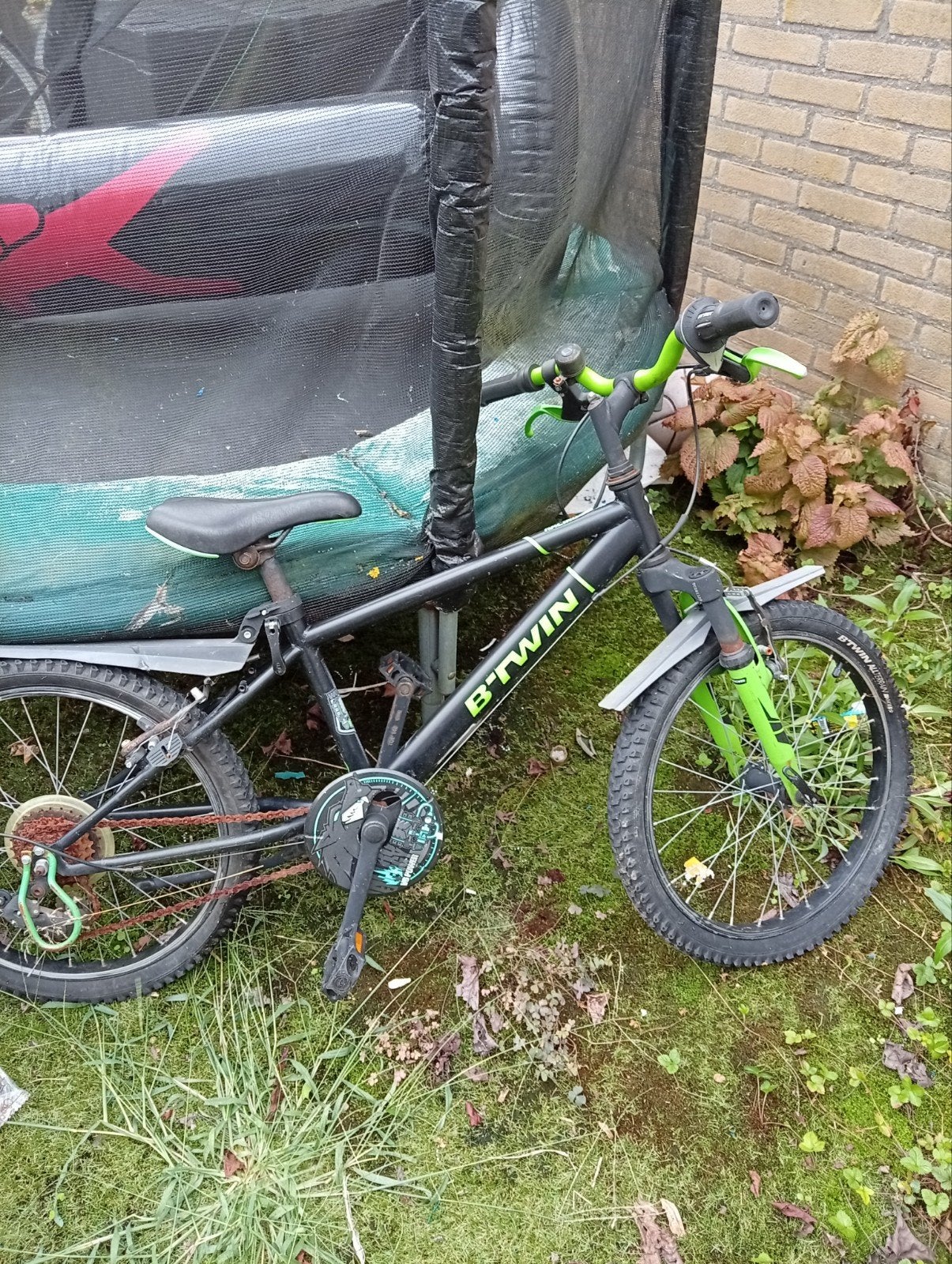 B'Twin kinderfiets 20 inch - Gebruikt, Fietsen en Brommers, 20 inch of meer, Gebruikt, Velgrem, Ophalen of Verzenden