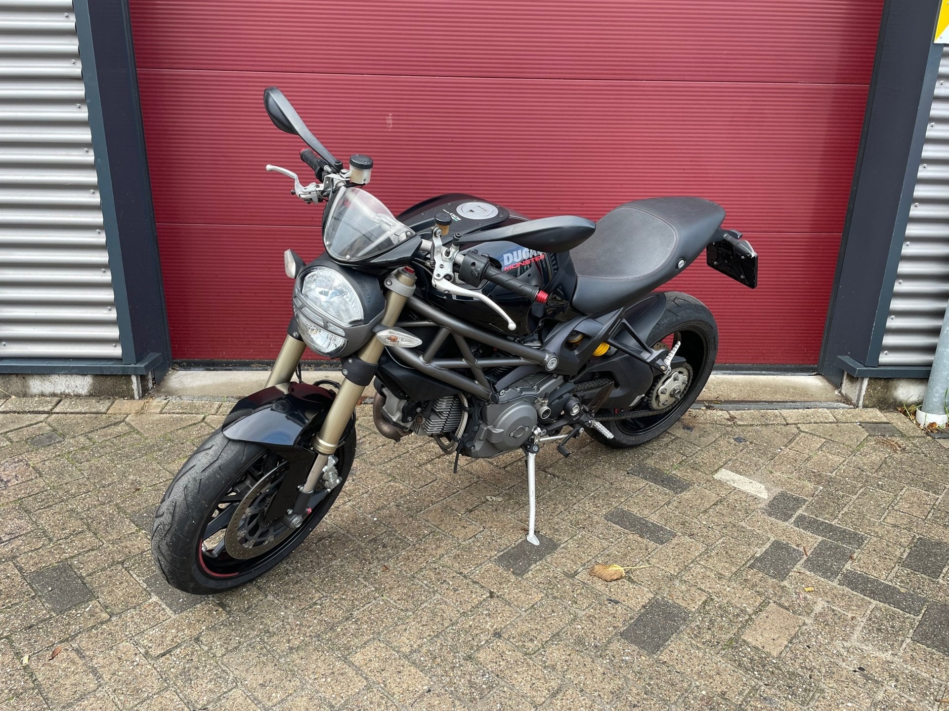 Ducati Monster 1100 evo ABS, 1079 cc, Ivo@technoservicehoogendijk.nl, Jan Tinbergenstraat 8-b
2811DZ  Reeuwijk, NL, Meer dan 35 kW