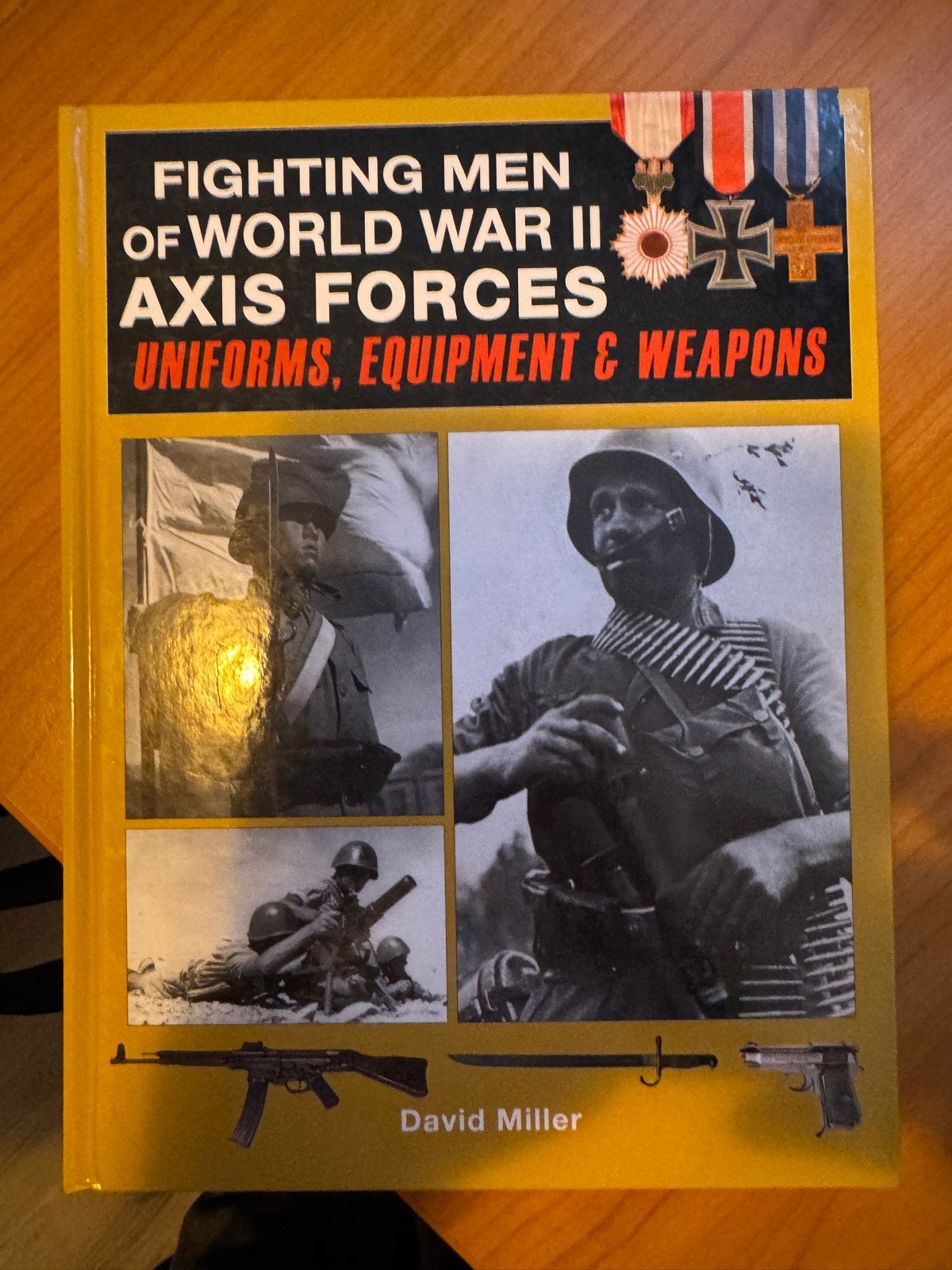 Fighting Men of World War II Axis Forces - David Miller, Verzenden, Tweede Wereldoorlog, Zo goed als nieuw, Overige onderwerpen