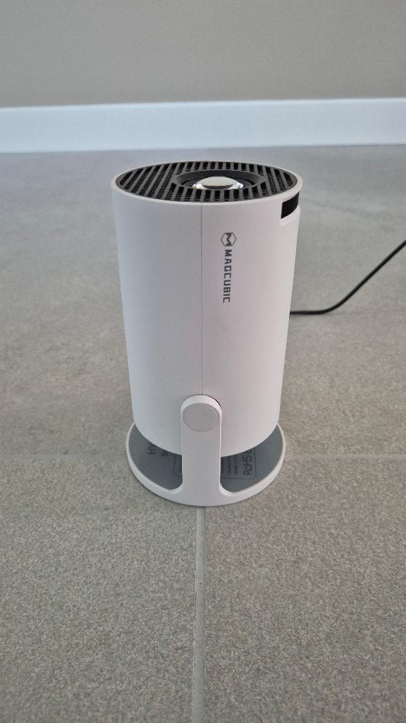 Magcubic HY300 Pro+ Beamer / Projector, Overige technologieën, HD (720), Ophalen of Verzenden, Zo goed als nieuw