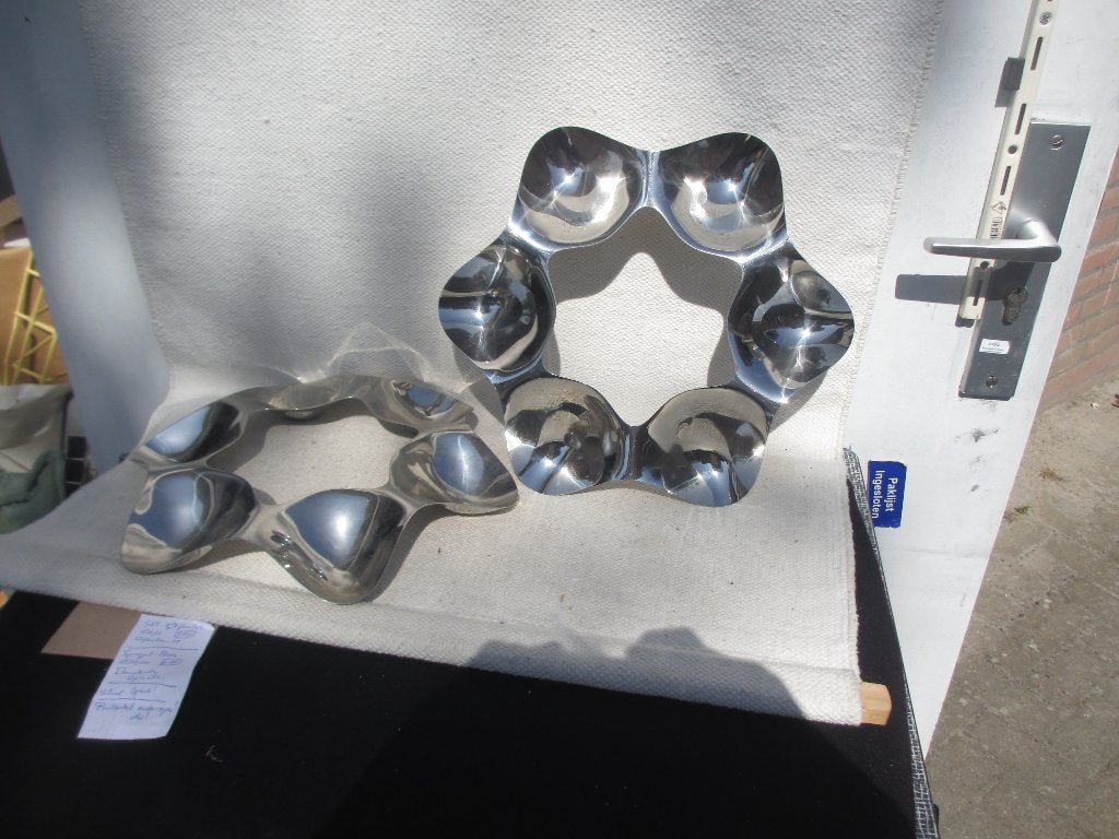 2 stuks Design schaal Alessie / Tom Kovac "Super star" 2003
