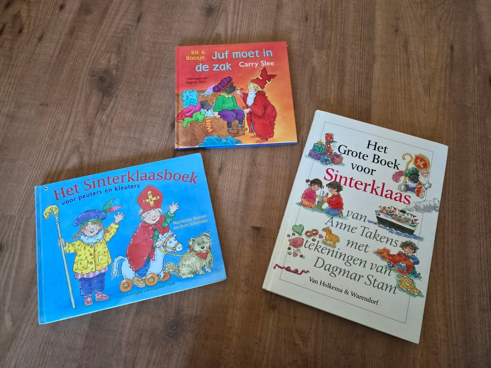 Sinterklaas/Kerst 2 in 1 boeken (Dagmar Stam), Ophalen of Verzenden, Zo goed als nieuw, Fictie algemeen