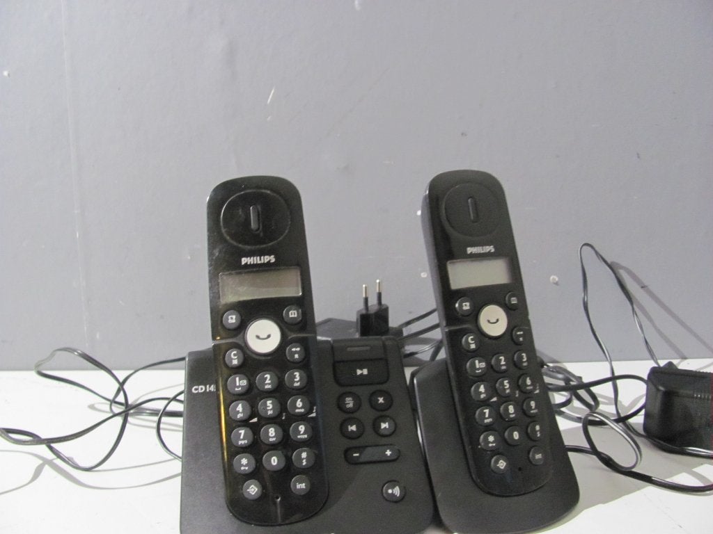 2 x handsets philips model:CD145Duo, Telecommunicatie, Vaste telefoons | Handsets en Draadloos, Ophalen of Verzenden, Zo goed als nieuw