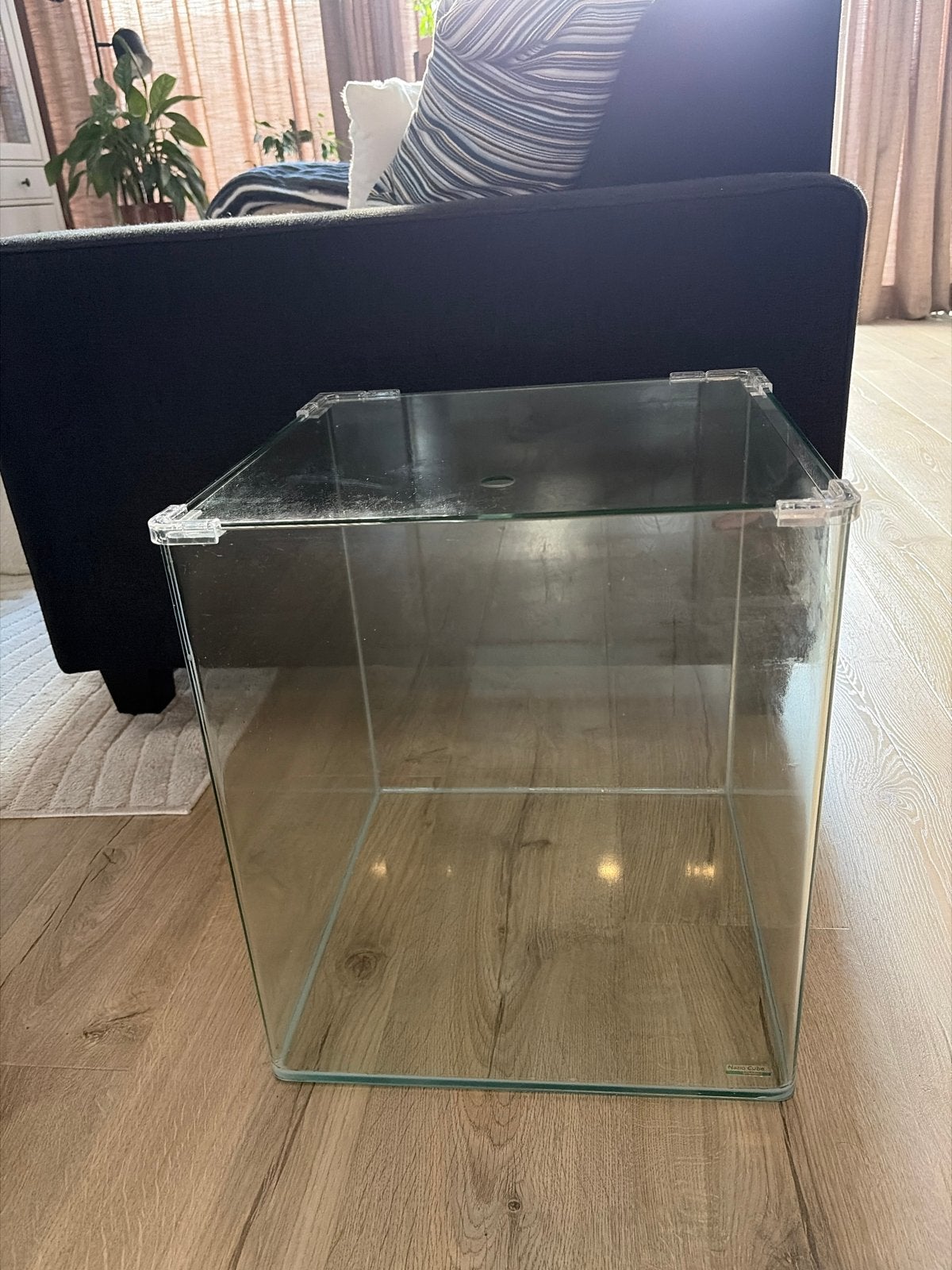 Dennerle Nano Cube 60 liter, Dieren en Toebehoren, Ophalen, Dennerle, Zo goed als nieuw, Inclusief deksel