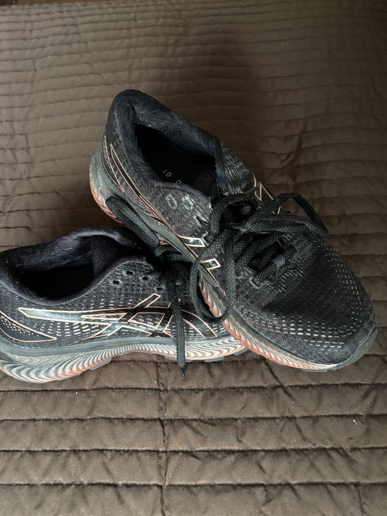 Asics schoenen, Zwart, Ophalen of Verzenden, Asics, Sneakers of Gympen