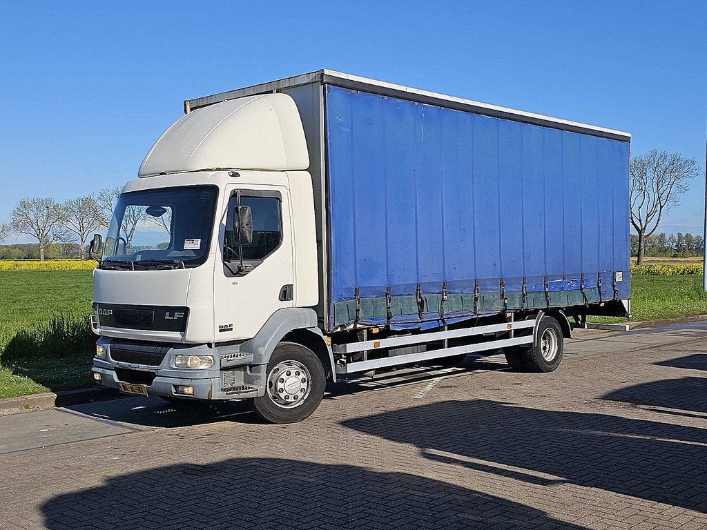 DAF 55.170 manual, Auto's, Vrachtwagens, Wit, Origineel Nederlands, Bedrijf, 2 stoelen