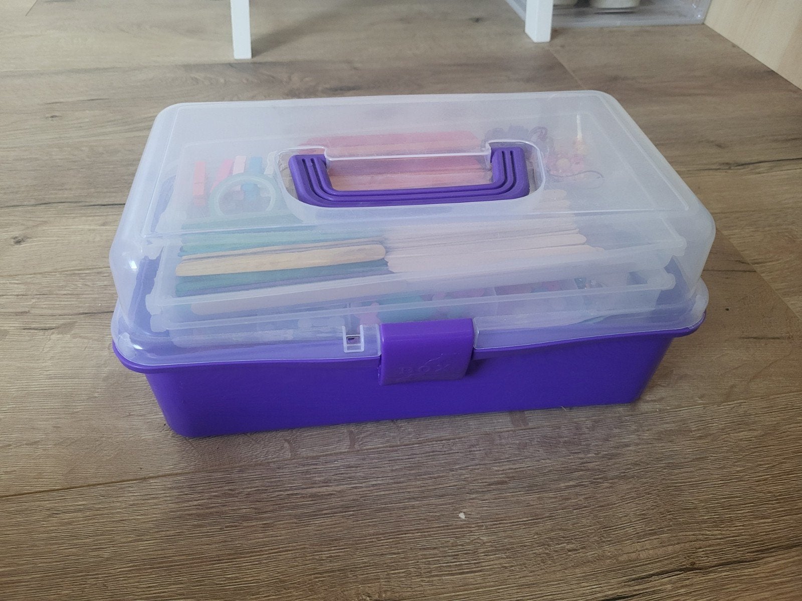Knutseldoos met knutselspullen, Ophalen, Meerkleurig, Zo goed als nieuw, Overige merken