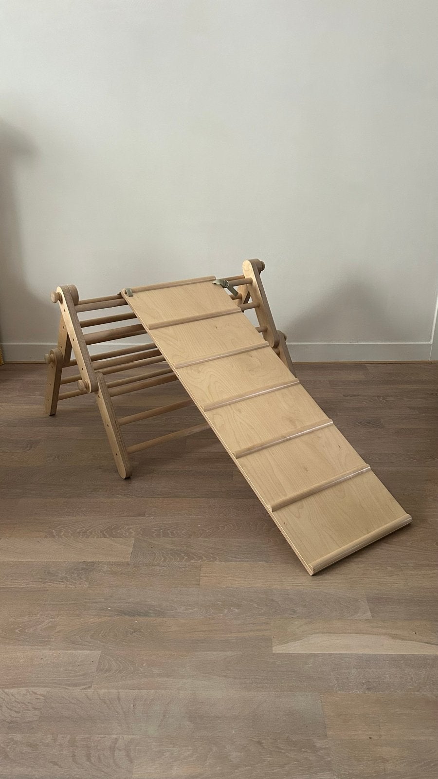 Houten Klimrek met Glijbaan | Merk: Ette Tete (Mopitri), Ophalen, Gebruikt, Hout, Verstelbaar