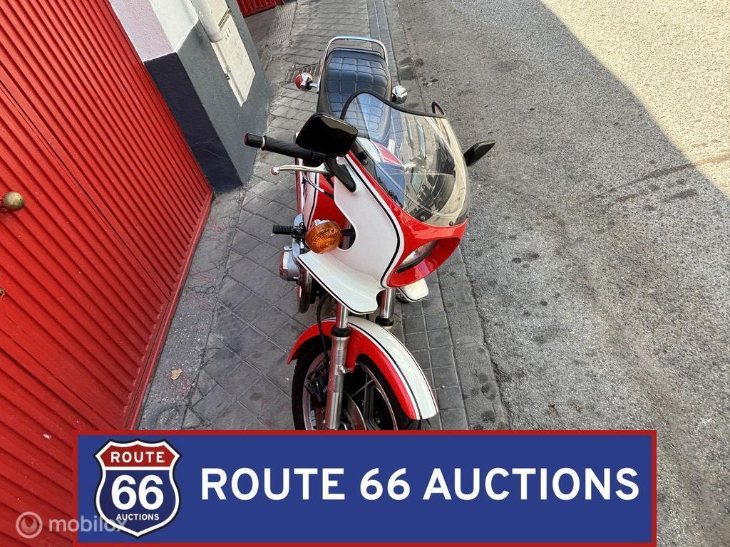 Suzuki GS1000S | 1982 | Route 66 Auctions, Auto's, Oldtimers, Overige carrosserieën, Zwart, Bedrijf, Handgeschakeld