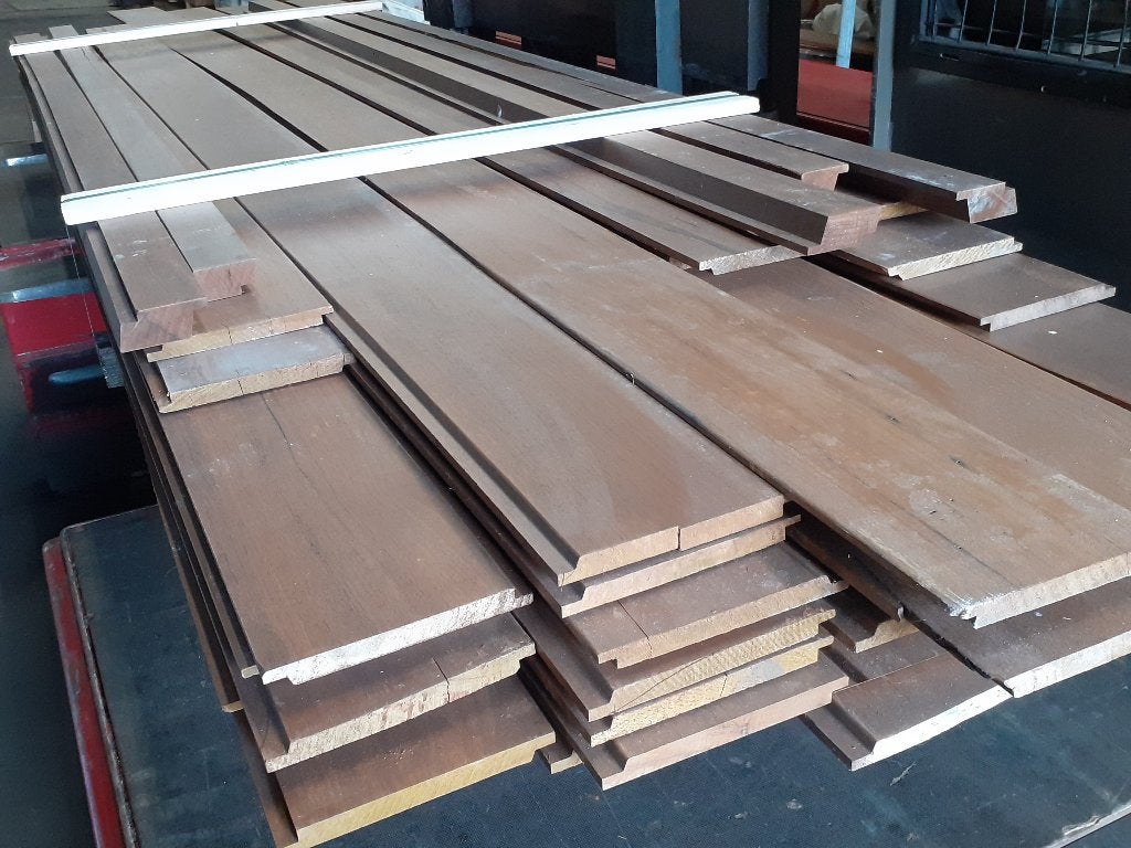 Partij b-sortering thermo fraké rabatdelen - 19.25m2, Ophalen of Verzenden, 250 cm of meer, Planken, Hardhout