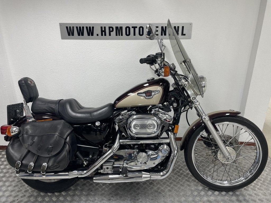 Harley Davidson XLH 1200 C CUSTOM SPORTSTER 95 YEARS ANNIVER, Laan van Vredenoord 33
2289 DA  Rijswijk, NL, 1199 cc, H-DCUSTOMERSERVICE@Harley-Davidson.com